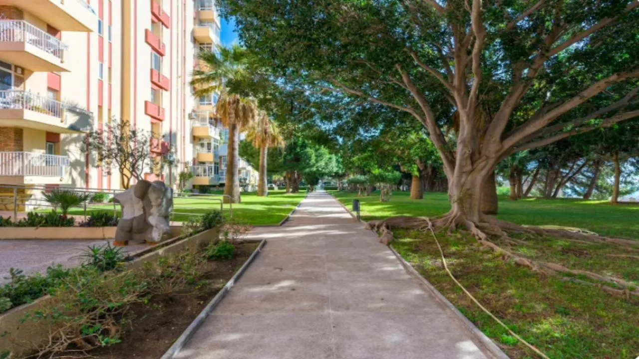 Apartamento 797 Holiday Rentals- Luminoso estudio en Arroyo de la Miel Benalmádena
