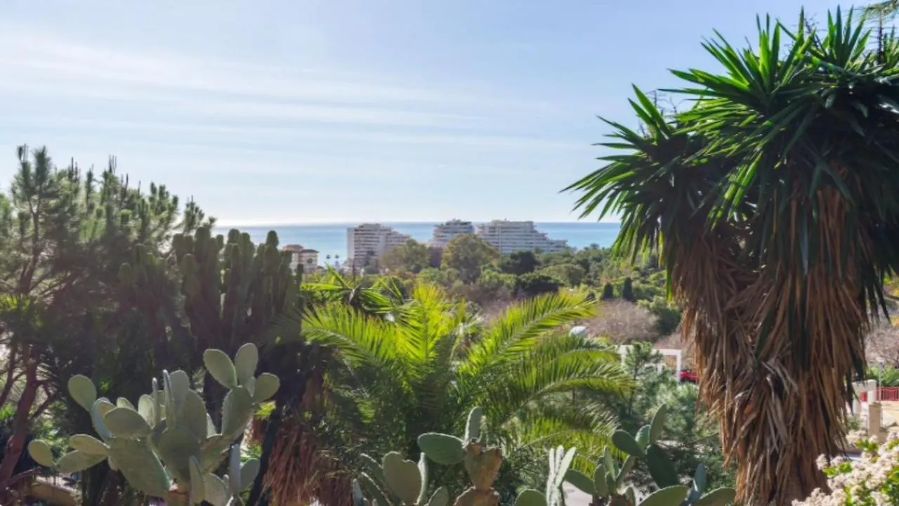 797 Holiday Rentals- Luminoso estudio en Arroyo de la Miel Benalmádena España